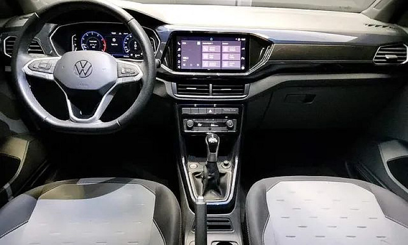 Volkswagen T-Cross 1...