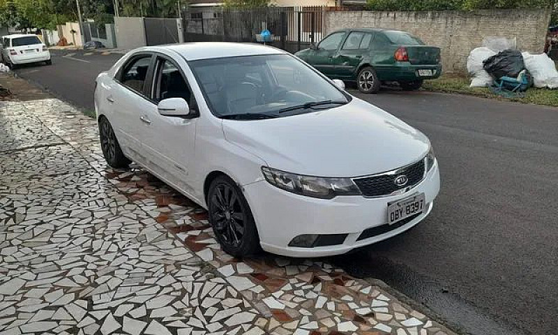 Cerato 2012...