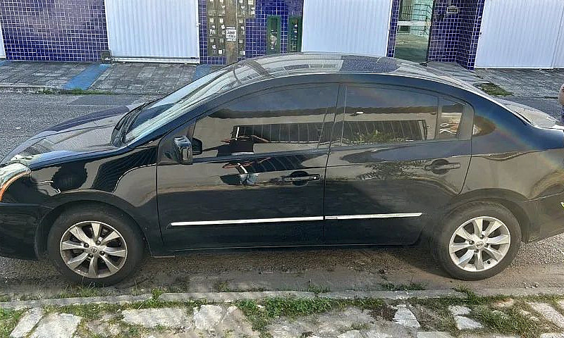 Nissan Sentra Se 2.0...