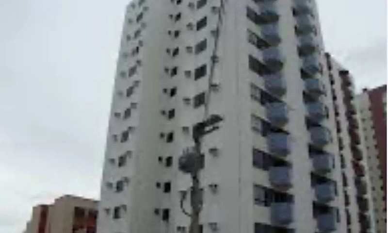 Aluga Se Apartamento...