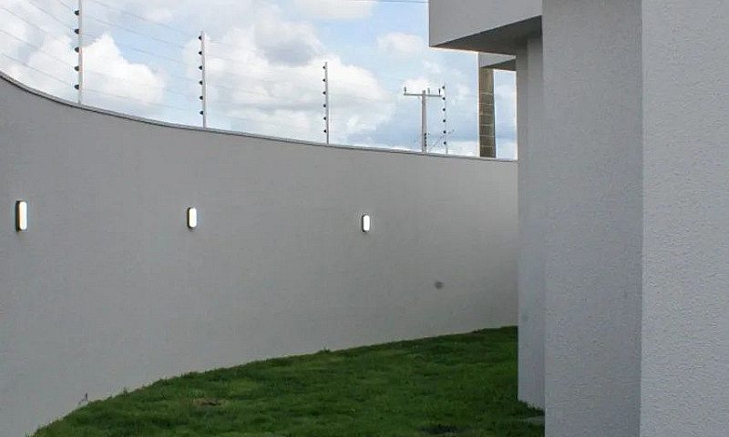 Vende-Se Casa Em Aná...