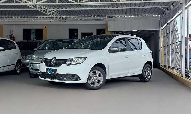 Renault Sandero Vibe...