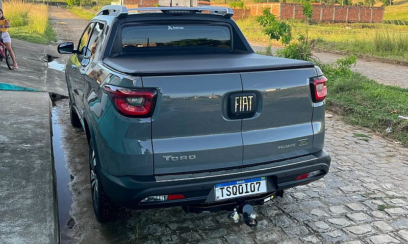 Fiat Toro Volcano 2....