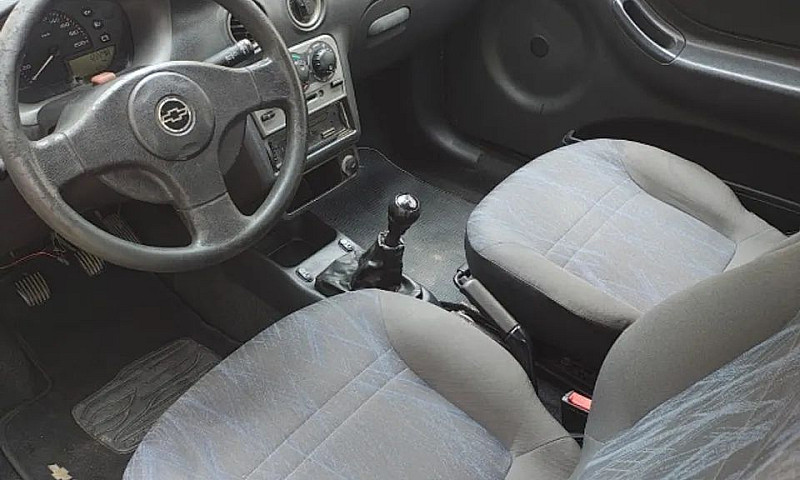 Chevrolet Celta Spir...
