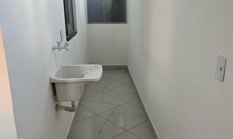 Aluga-Se Casa No Bai...