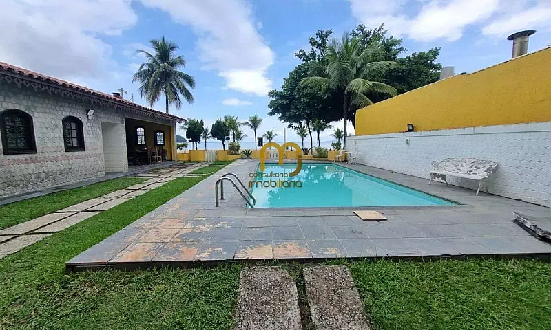 Casa Com Mobília No ...