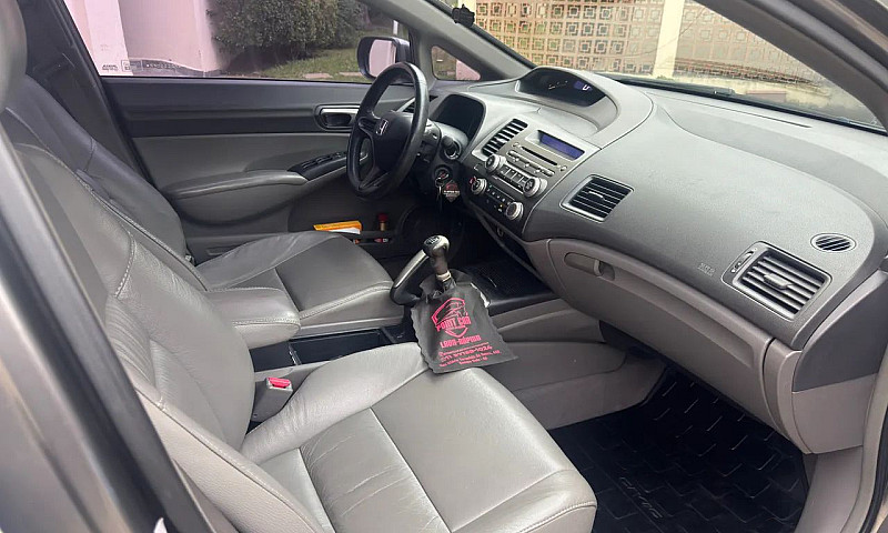 Honda Civic Sedan Lx...
