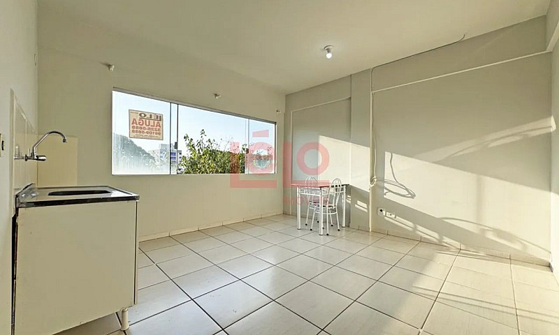 Apartamento De 1 Qua...