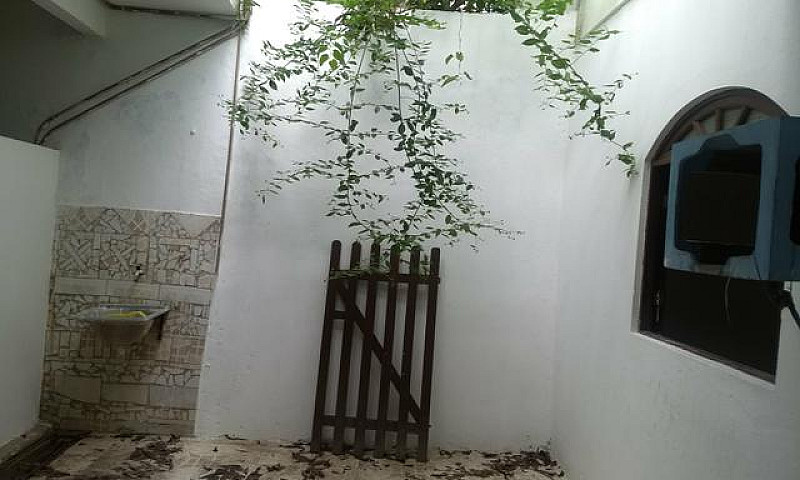 Casa Térrea Em Mussu...