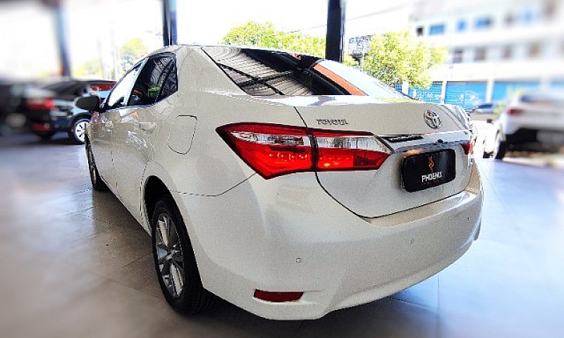 Toyota Corolla Xei 2...