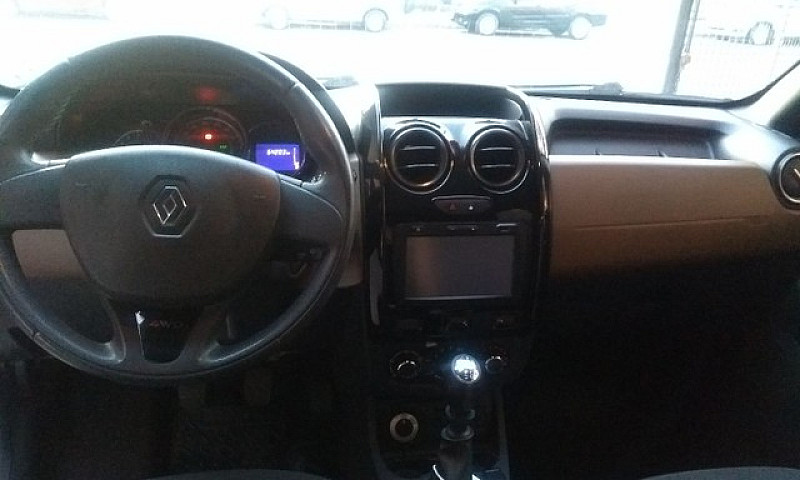 Renault Duster Dinam...