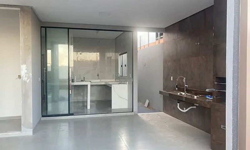 Vende-Se Casa De Alt...
