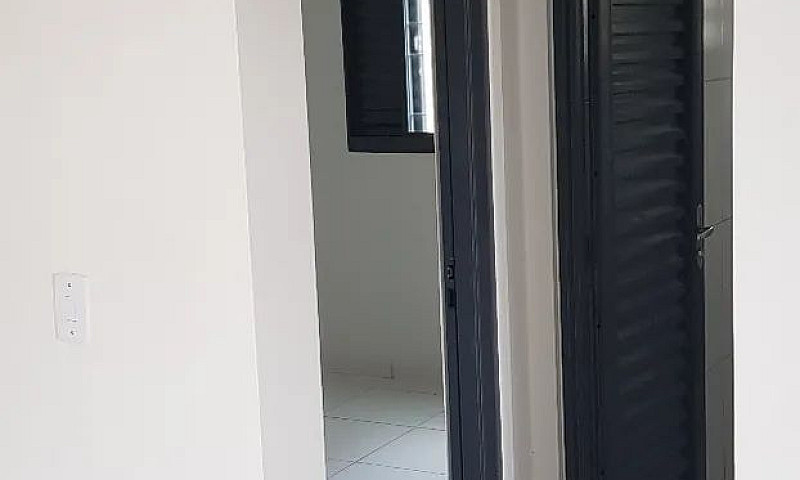 Apartamento De 1 Qua...