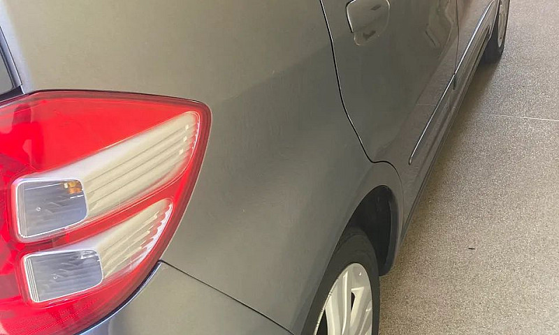 Honda Fit Ex/S/Ex 1....