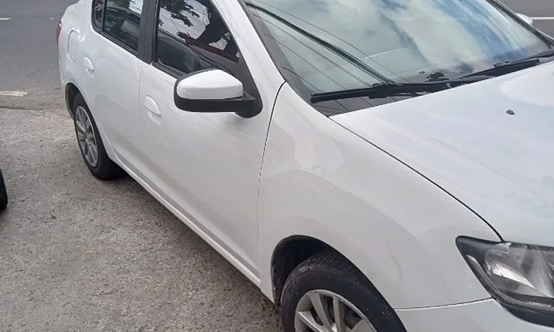 Renault Logan Expres...