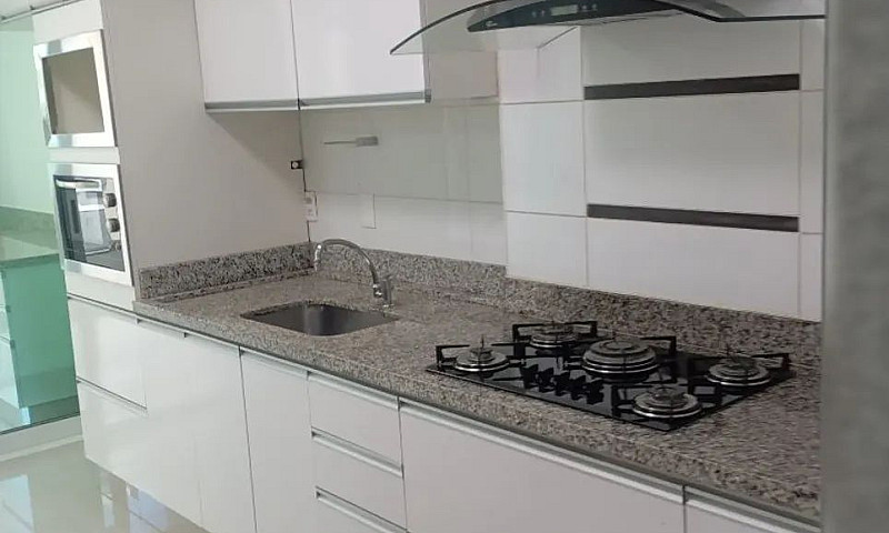 Apartamento Condomín...