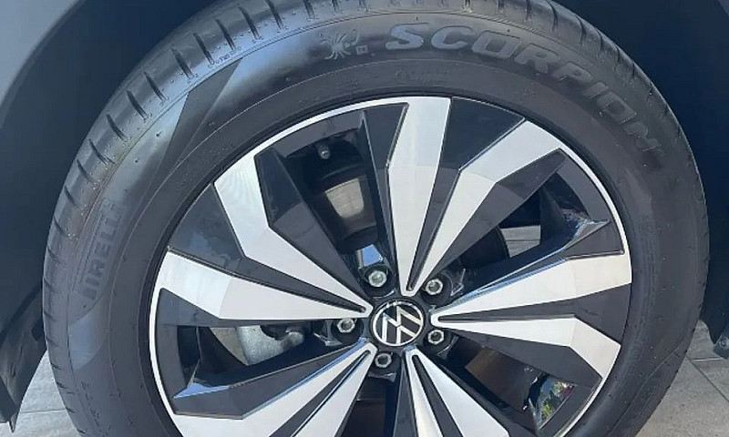 T-Cross 200 Tsi...