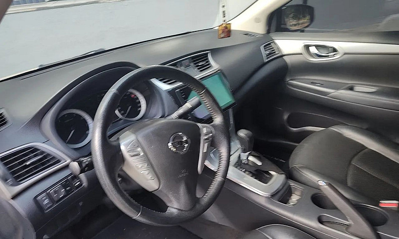 Nissan Sentra Sv 2.0...