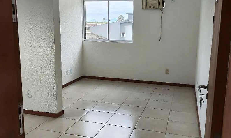 Studio/Kitnet R$179....
