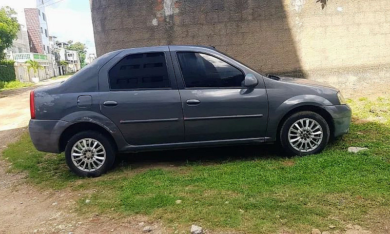 Renault Logan Expres...