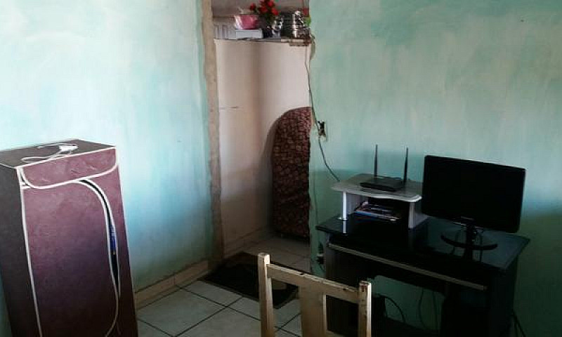 Vendo Casa Em Cidade...