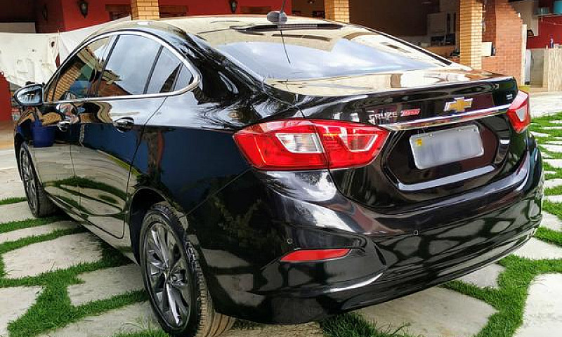 Chevrolet Cruze Seda...