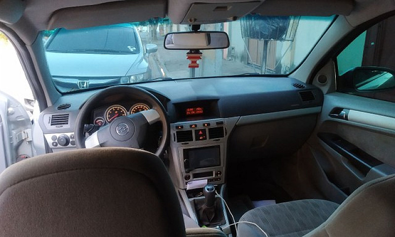 Vendo Vectra Eleganc...