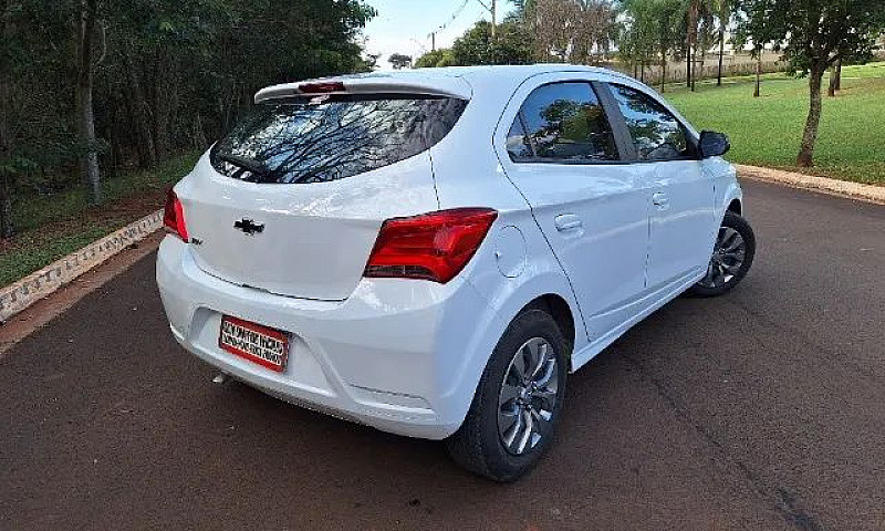 Chevrolet/Onix Joy B...