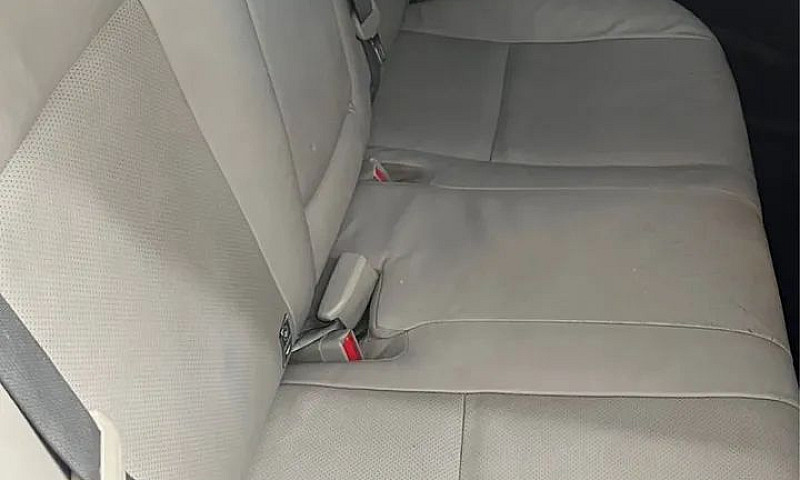 Toyota Corolla Xei 2...