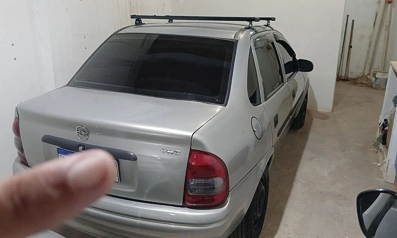 Chevrolet Corsa Hat....
