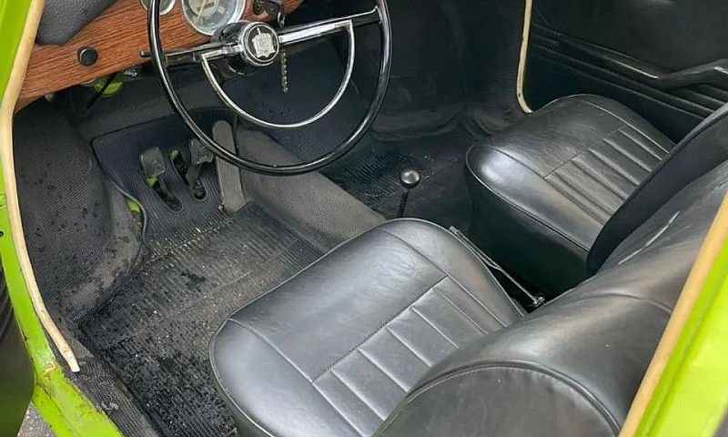 Volkswagen Variant 1...