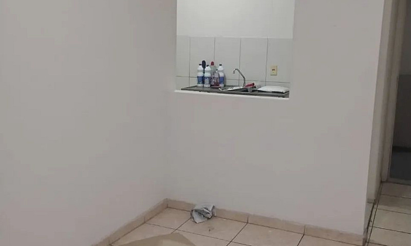 Aluga-Se Apartamento...