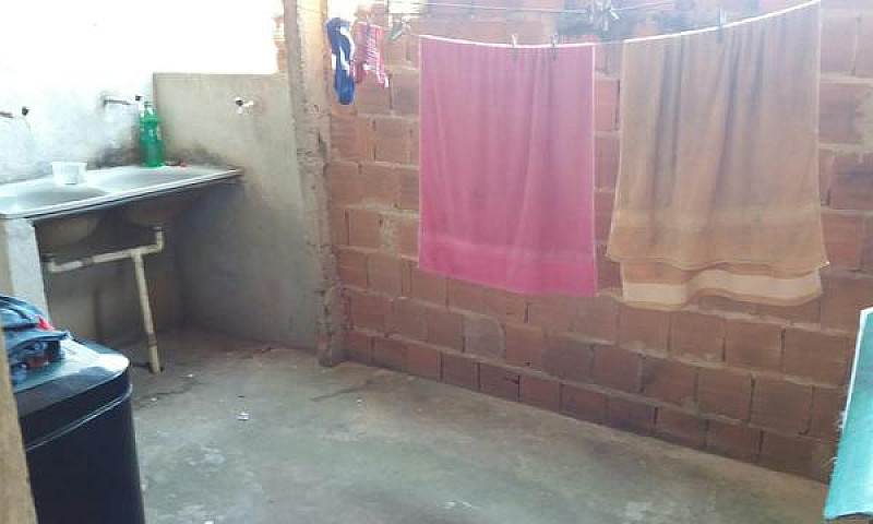 Vendo Casa Em Cidade...