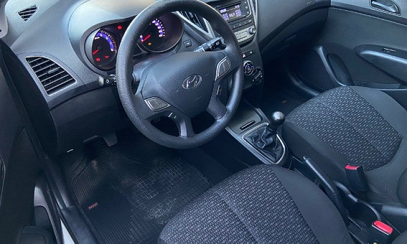 Hyundai Hb20 Hatch 1...