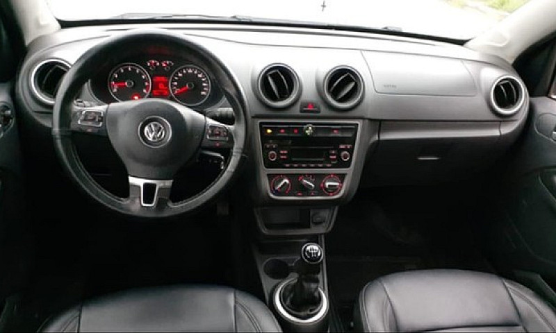 Voyage G6 1.6 2013 G...