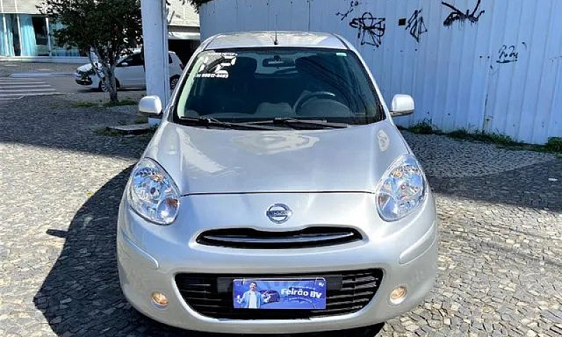 Nissan March S 1.0 F...