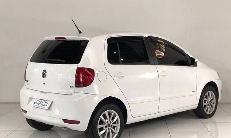 Volkswagen Fox 1.6 V...
