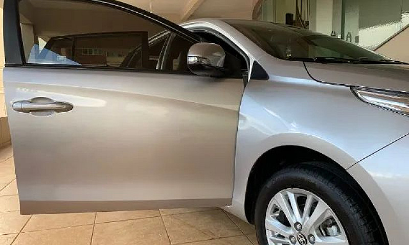 Toyota Yaris 1.3 Xl ...