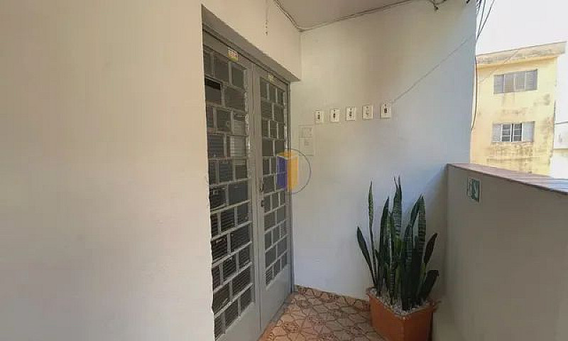 Apartamento Térreo C...