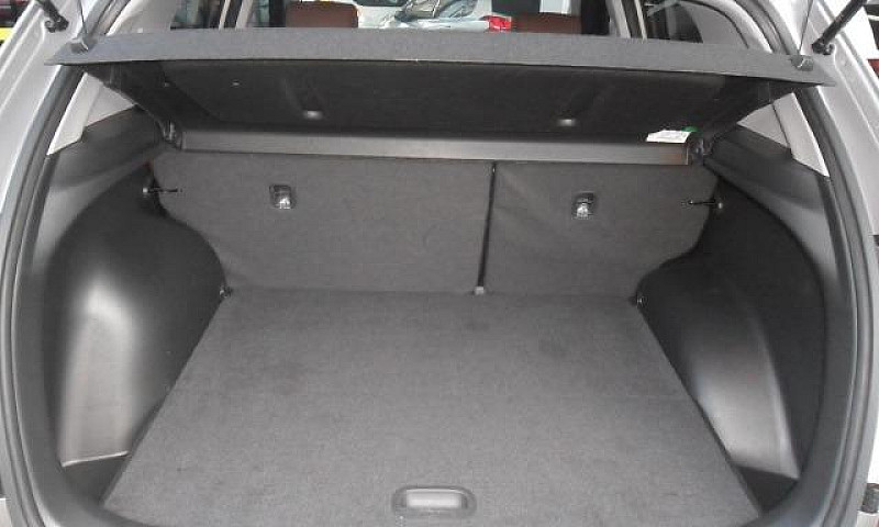 Creta Prestige Top D...