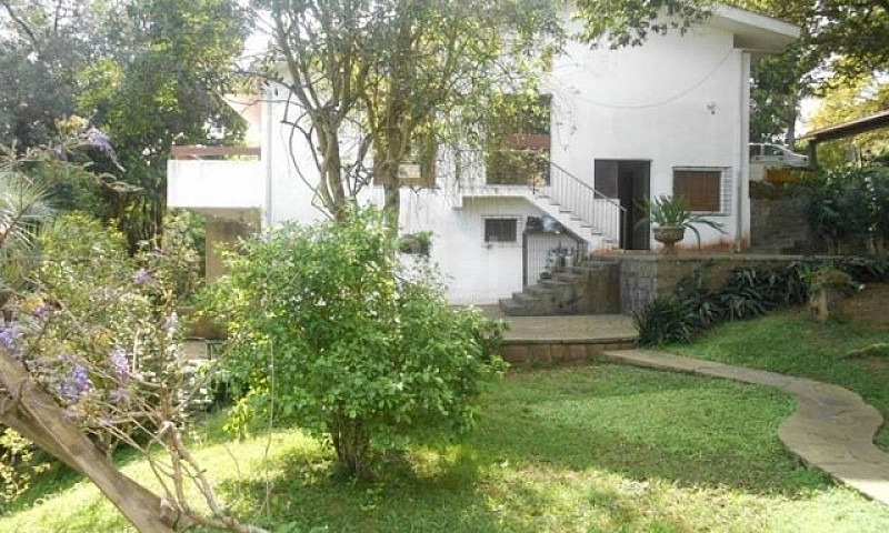 Casa Em Tristeza...