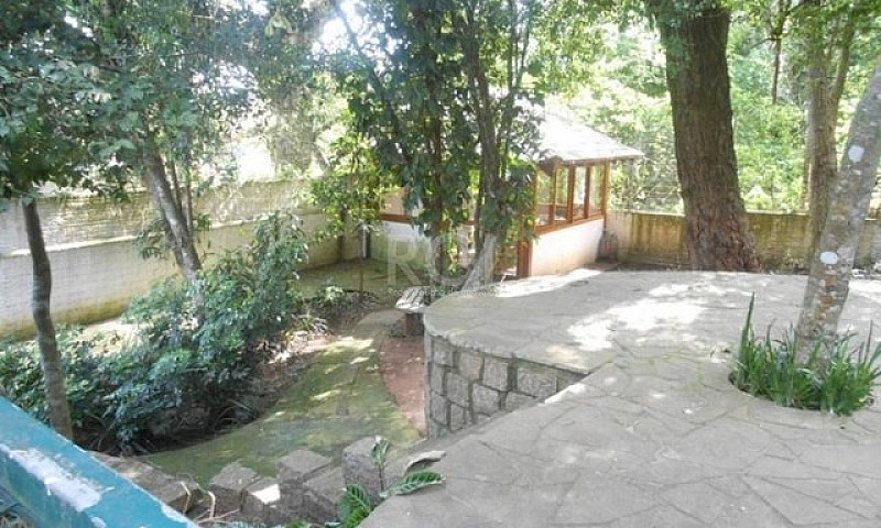 Casa Em Tristeza...