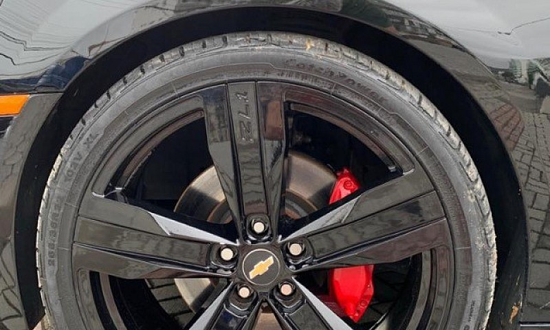 Chevrolet Camaro 6.2...