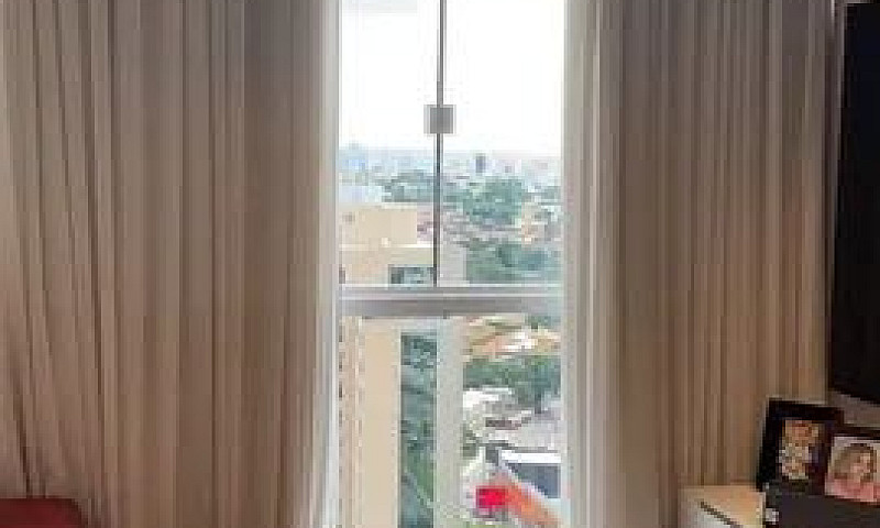 Flat Metropolitan Ba...