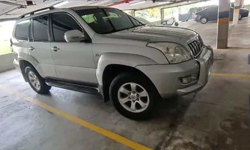 Toyota Land Cruiser ...