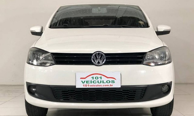 Volkswagen Fox 1.6 V...