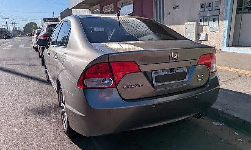 Honda Civic Lxl 2011...