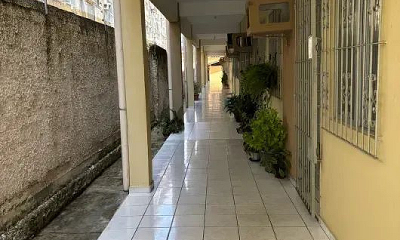 Condominio Residenci...