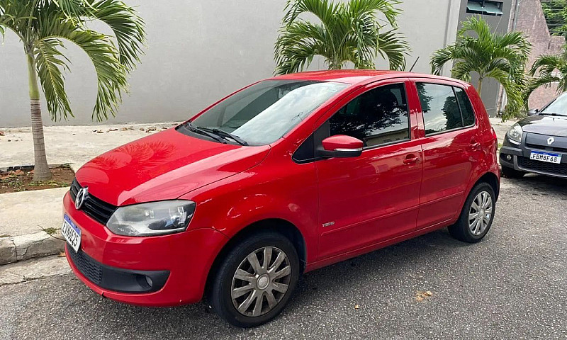 Volkswagen Fox 1.6 M...
