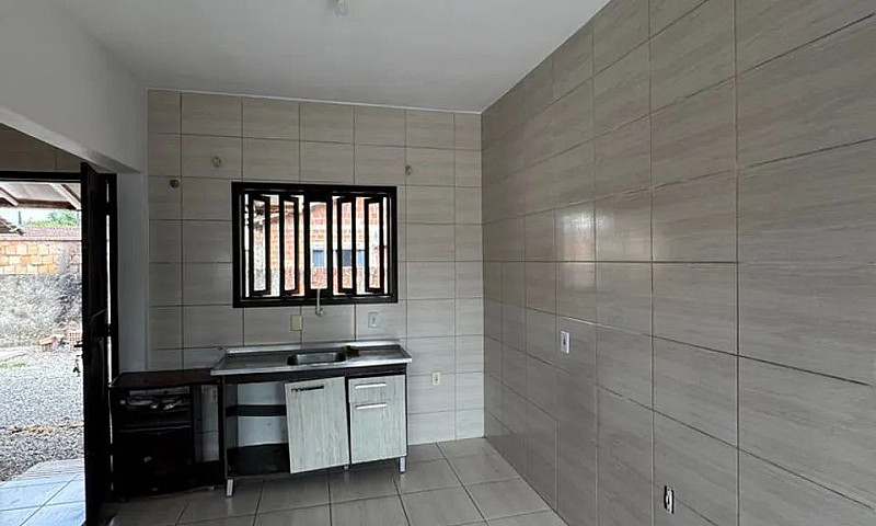 Casa Com 3 Quarto(S)...